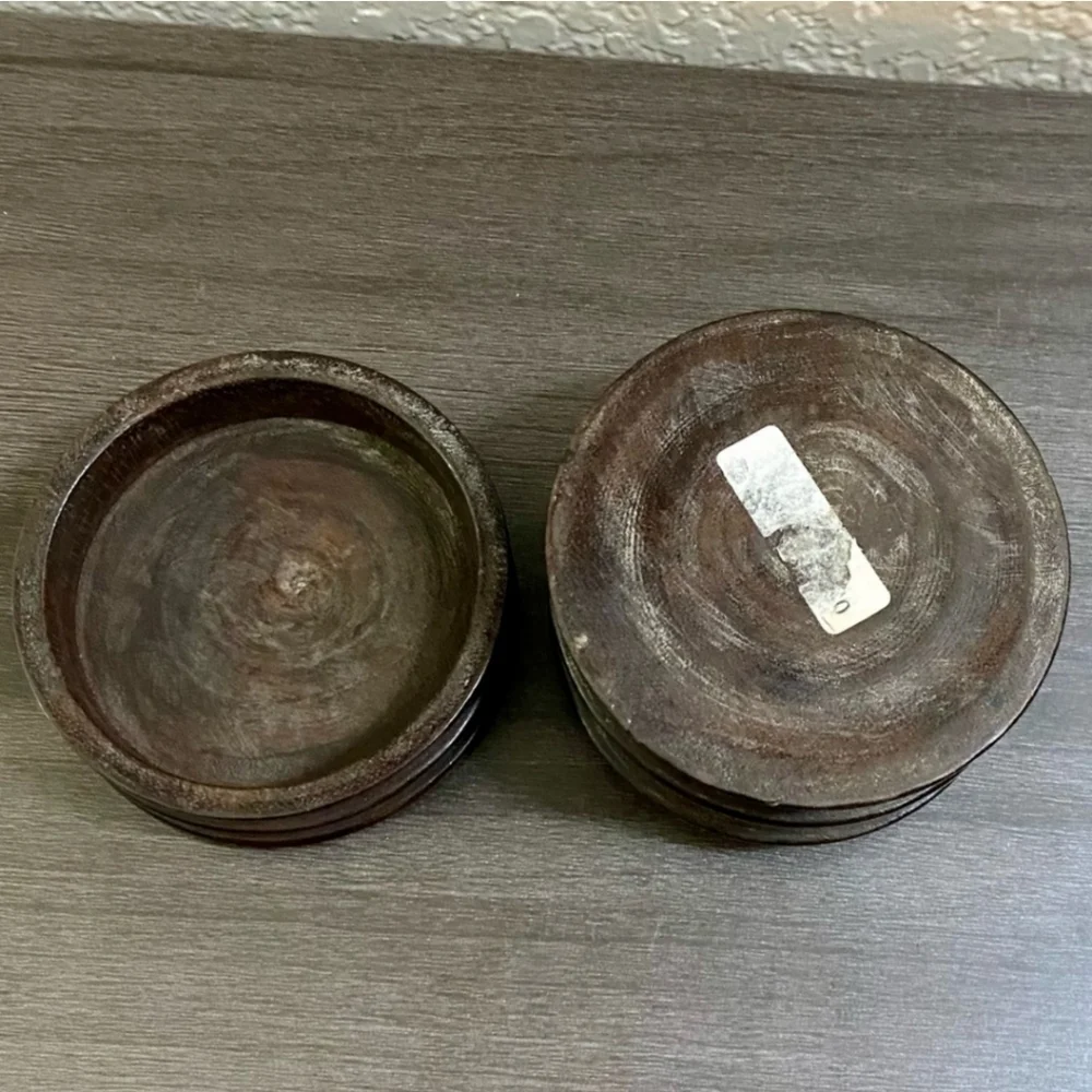 Vintage Wooden Box Decor - Picture 4 of 4